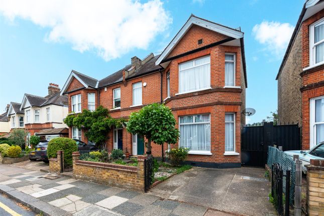 4 bed semi-detached house