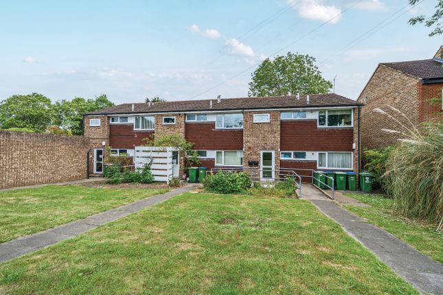 Old Farm Road East, Sidcup DA15 1 bed ground floor flat for sale
