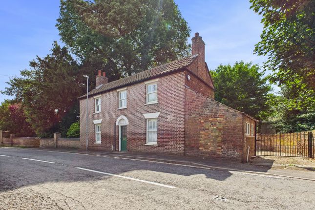 Main Road, Wisbech PE14 3 bed detached house for sale