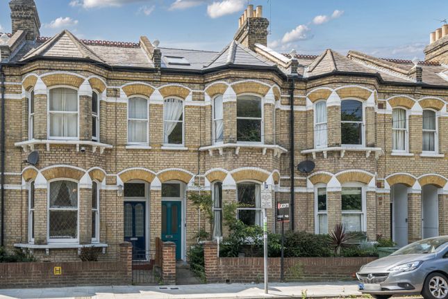 2 bed maisonette