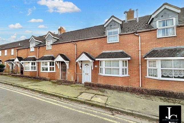 The Lawns, Telford TF1 2 bed terraced house for sale
