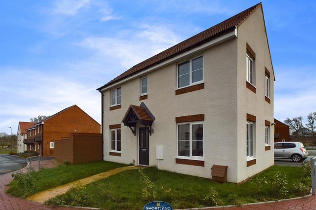 Roger Blythebrook Avenue, Coventry CV7 3 bed detached house for sale
