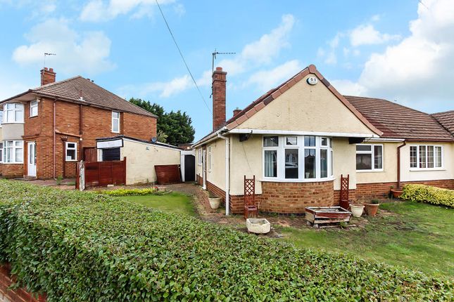 2 bedroom semi-detached bungalow for sale