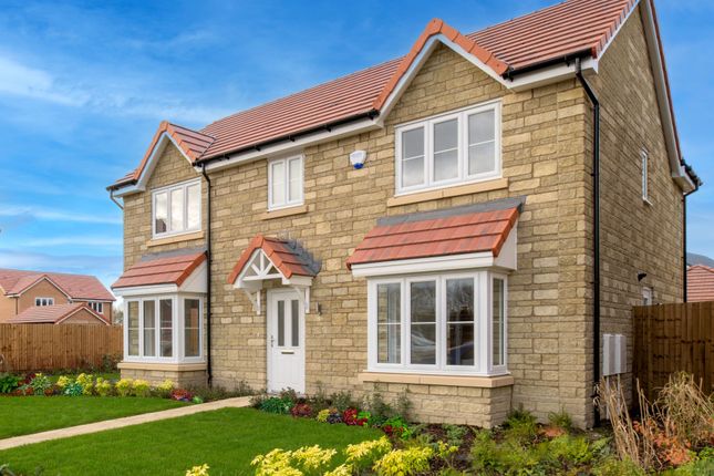 4 bed detached house