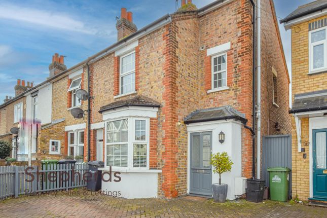 Old Highway, Hoddesdon EN11 3 bed cottage for sale