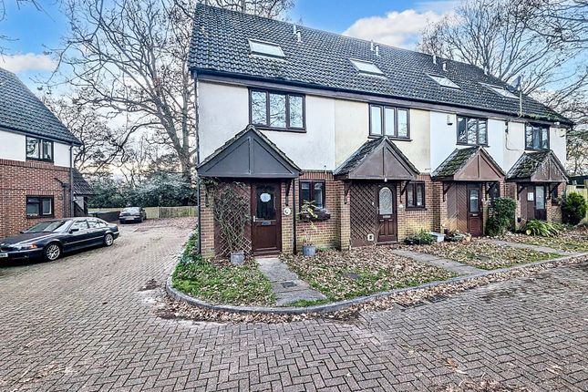 3 bed end terrace house