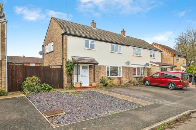 4 bed semi-detached house