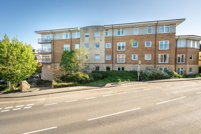 2 bed flat