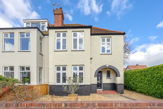 4 bed semi-detached house