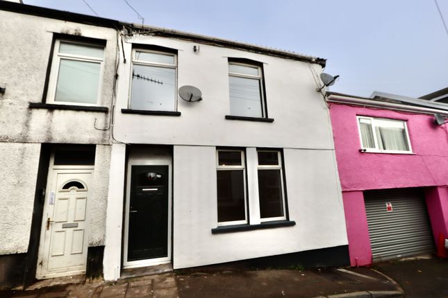 Market Street, Tredegar, NP22 4 bed terraced house for sale