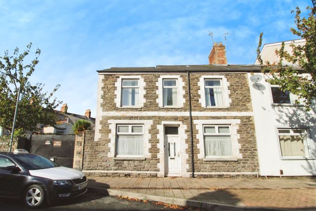 3 bed end terrace house