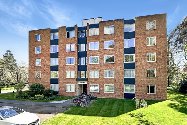 Amhurst Court, Cambridge CB3 2 bed flat for sale