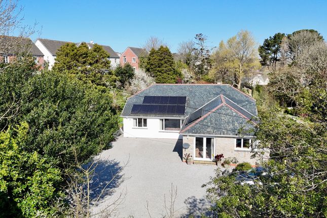 4 bedroom detached bungalow for sale