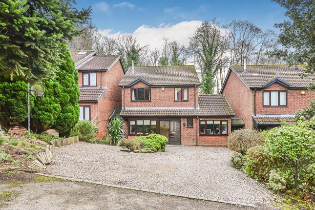 3 bed detached house