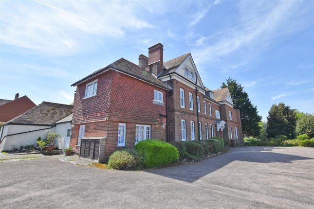Park Road, Cromer 2 bed apartment for sale