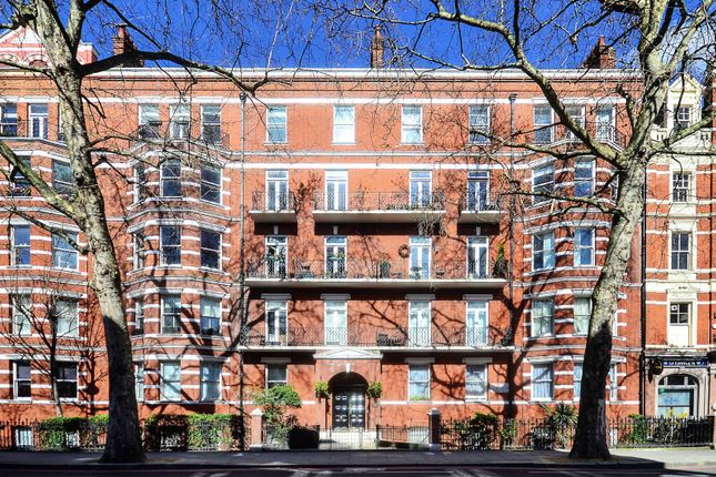 Old Brompton Road, Earls Court... 1 bed flat for sale