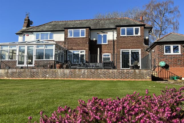 4 bed detached house