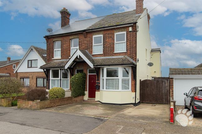 3 bedroom semi-detached house for sale