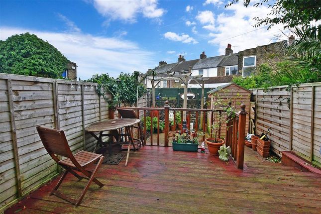 Hollicondane Road, Ramsgate, Kent 3 bed terraced house for sale