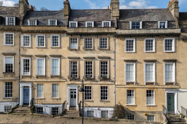 Walcot Parade, Bath BA1 1 bed apartment for sale
