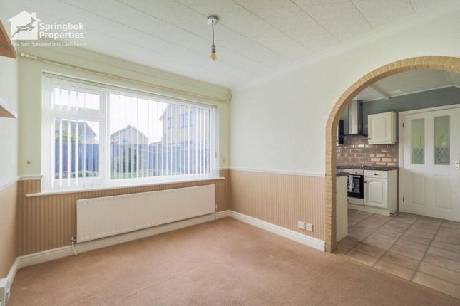 3 bed detached house