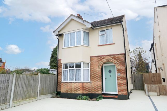 4 bed detached house