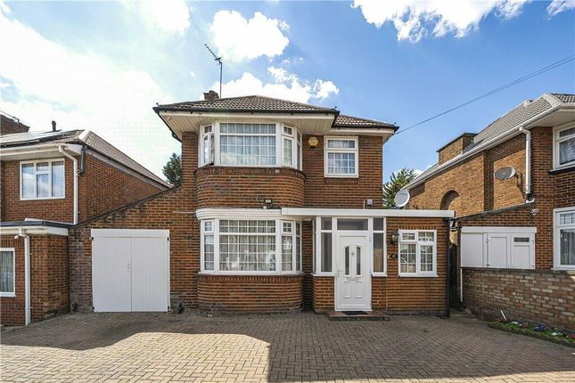 Weston Drive, Stanmore HA7 3 bed detached house for sale