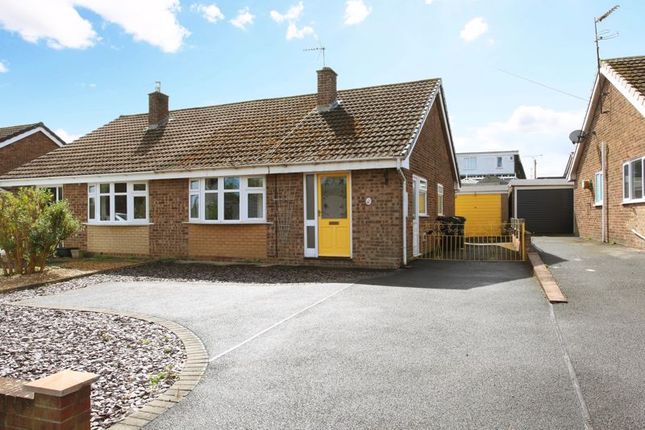 2 bedroom semi-detached bungalow for sale