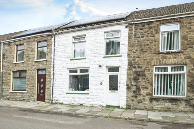 3 bed terraced house