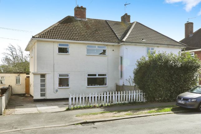 3 bed semi-detached house