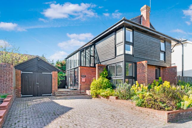 Dorothy Avenue, Cranbrook TN17 4 bed detached house for sale
