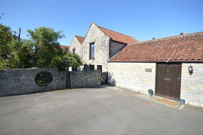 4 bed detached house