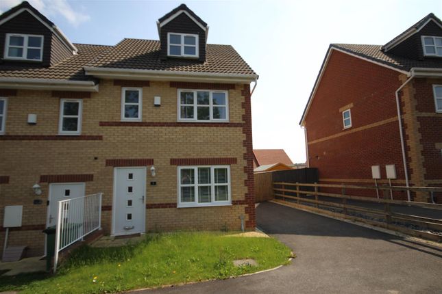 Treetop View, South Kirkby 4 bed end of terrace house for sale