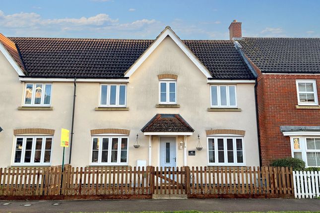 Hundred Acre Way, Bury St. Edmunds IP28 3 bed terraced house for sale