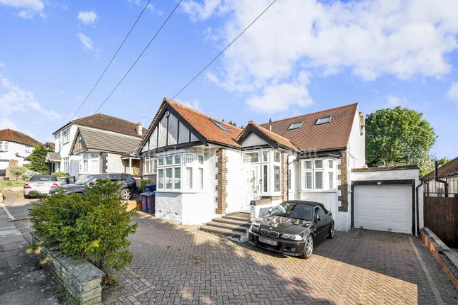 Ashurst Road, Cockfosters, EN4 5 bed detached house for sale