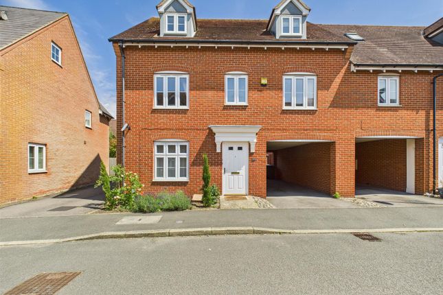 Petronel Road, Aylesbury HP19 5 bed semi