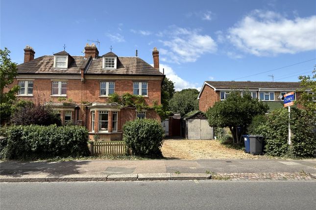 6 bedroom semi-detached house for sale