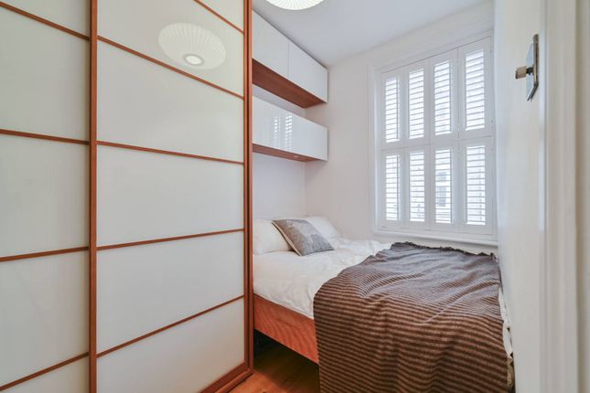 Hanson Street, Fitzrovia, London, W1W 1 bed flat for sale