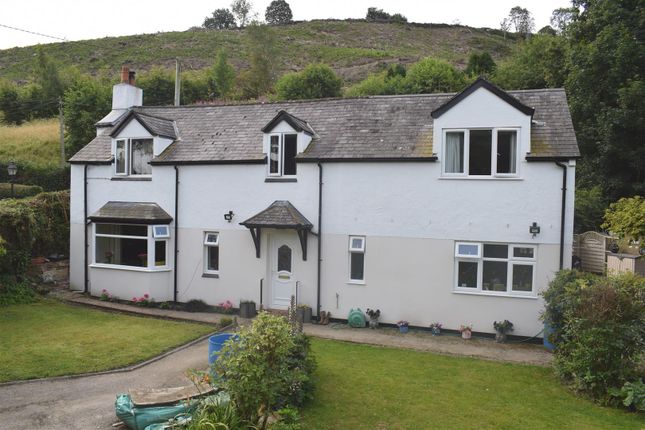 3 bedroom cottage for sale