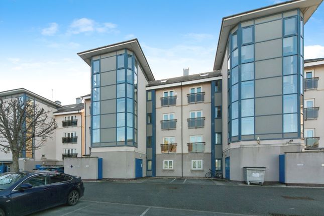 2 bed flat