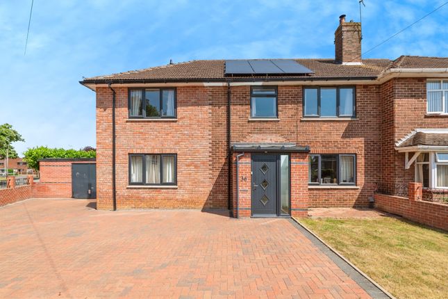 4 bedroom semi-detached house for sale