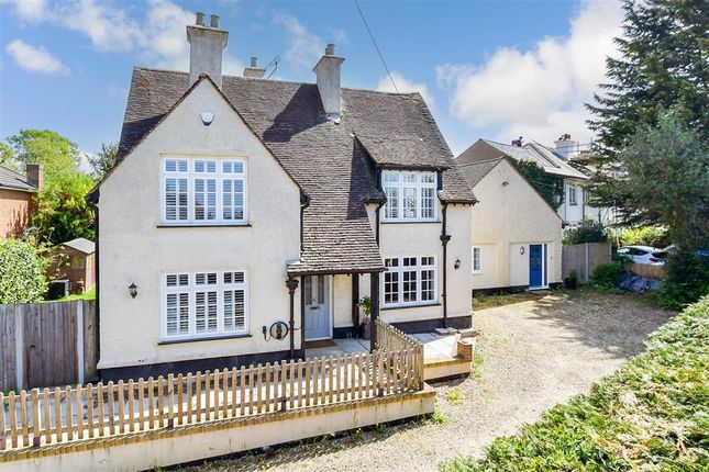 5 bed detached house