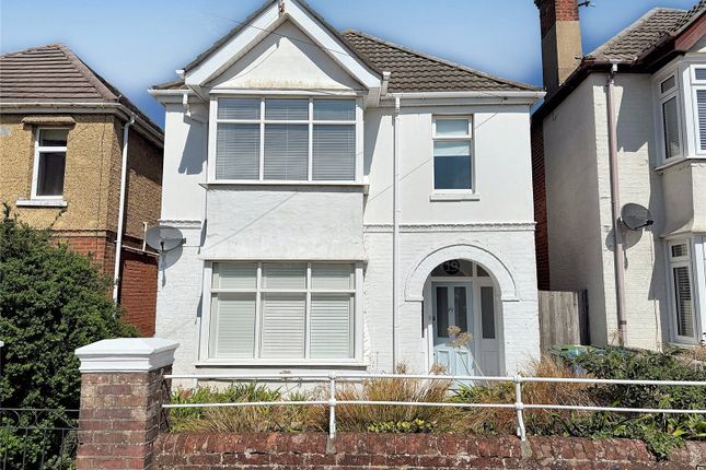 3 bed detached house