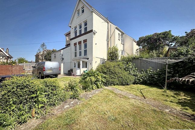 1 bed flat