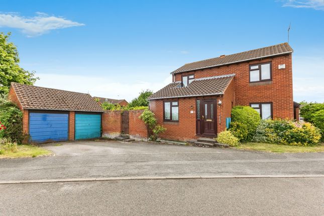 3 bed end terrace house