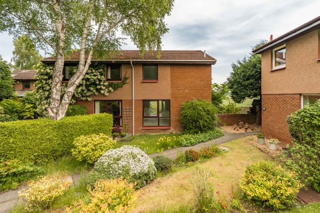 3 bedroom semi-detached villa for sale