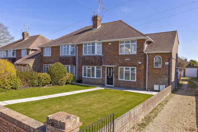 Robson Road, Goring