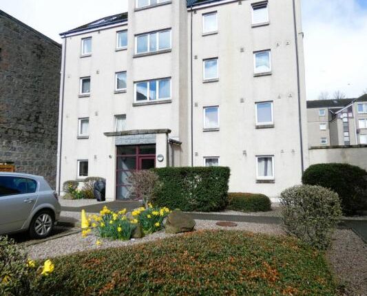 2 bed flat