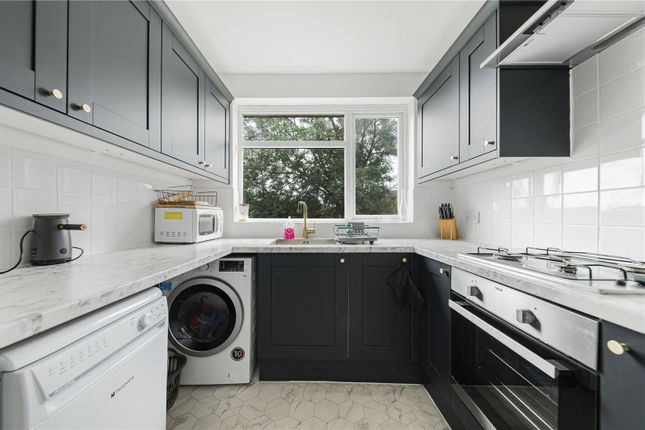 Sidmouth Road, Orpington, BR5 2 bed maisonette for sale