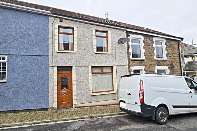 3 bed terraced house